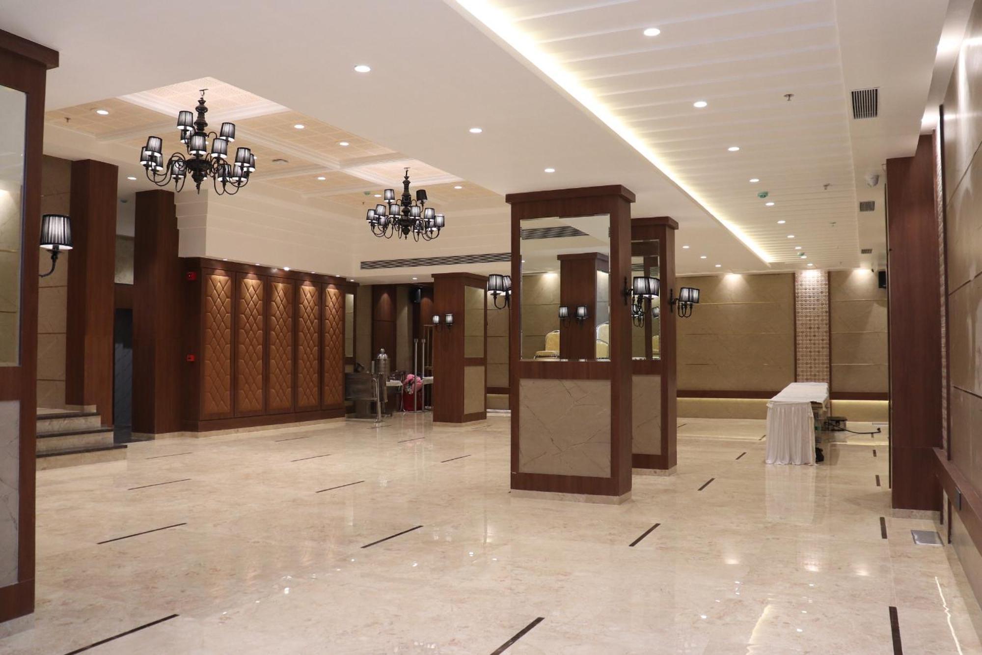 Hotel Golden Nest Thane Exterior foto